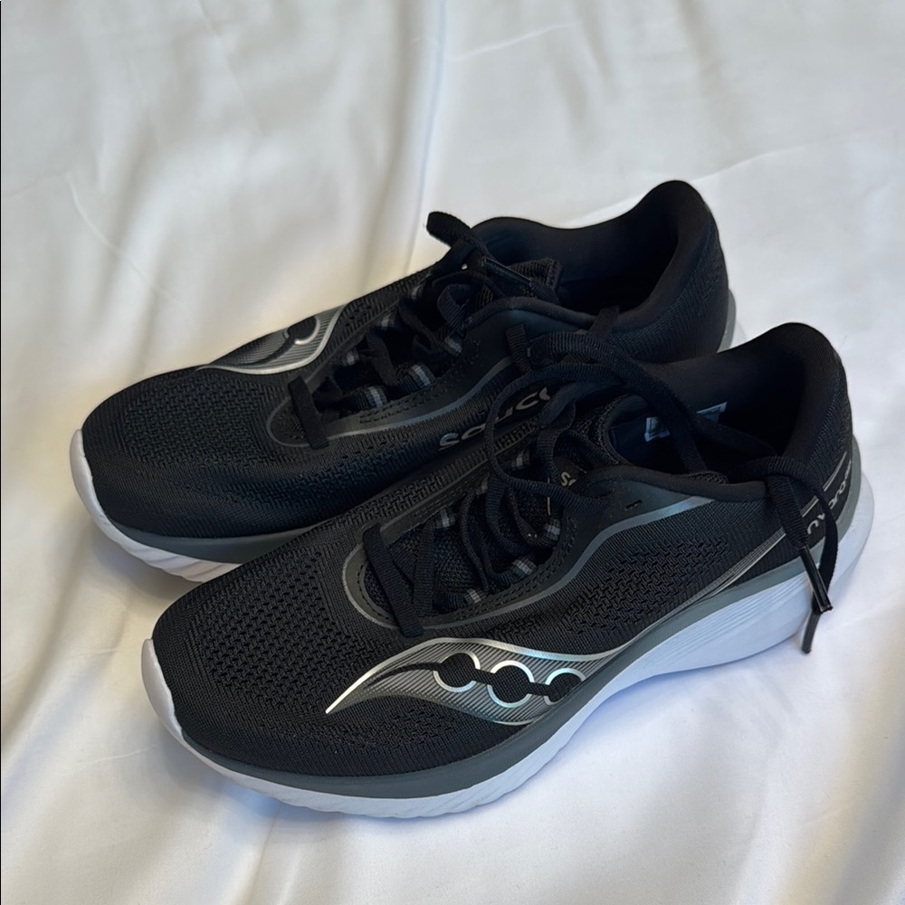 Saucony Men's Black Running Shoes